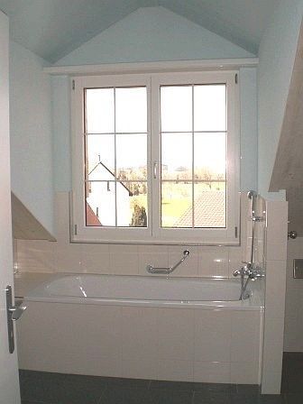 Charmante 3 1/2-Zimmerwohnung DG - Photo 5