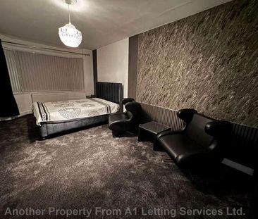 Chester Road, Castle Bromwch, B36 - Photo 3
