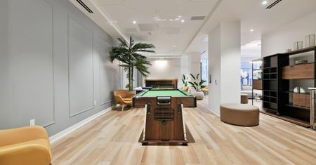 Fifth + Bank - Photo 5