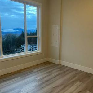 East Chilliwack Furnished Upper Floor - RENTDAN - Photo 2