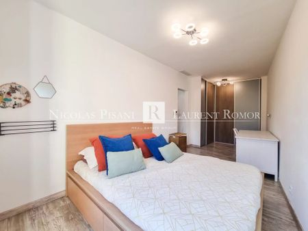 Location Appartement 3 pièces 61m² VILLEFRANCHE SUR MER 06230 - Photo 4
