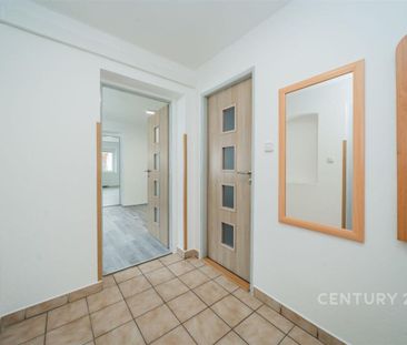 Pronájem bytu 2+1 70 m2 - Photo 2