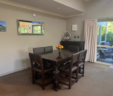 Fully Furnished 3 Bedroom Private Sanctuary in Papamoa Beach - Photo 3