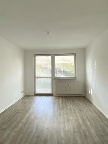 Ein schönes Zuhause | super Wohnlage | EBK | Balkon - Photo 2