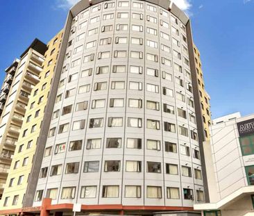 Sunny and Handsome! - Photo 5