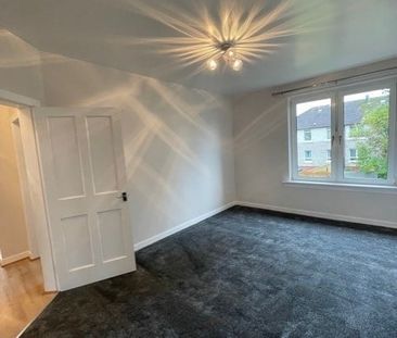3 Bed Flat, Kingsland Drive, G52 - Photo 2