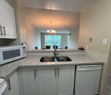 For Lease - 2177 Burnhamthorpe Road Unit# 402, Mississauga, Ontario - Photo 6