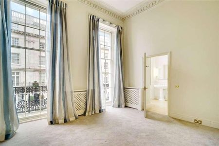 Wilton Crescent, Belgravia, London, SW1X - Photo 2
