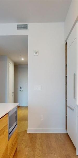 3 Bedroom - 605 Rue De L'Escale, Montréal - Photo 1