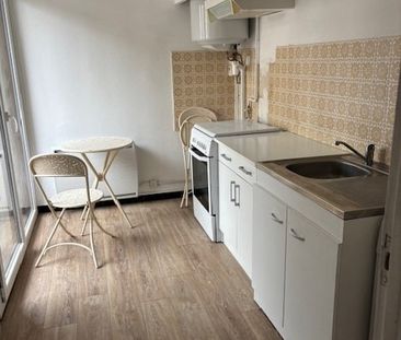 Location Appartement 1 pièce 35m² BEZIERS 34500 - Photo 2