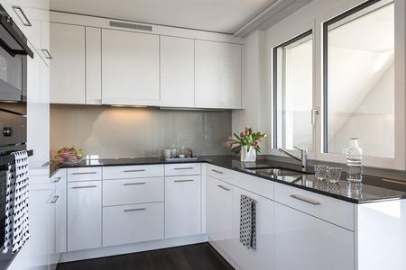 Traumhafte 5.5-Zimmer-Maisonettewohnung im Grünen zu vermieten - Photo 2