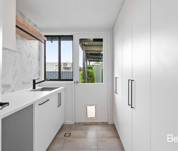 52 Harrington Cct, Kambah ACT 2902 - House For Rent | Domain - Photo 1