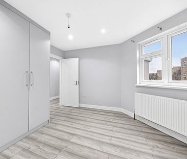 York Place, Ilford IG1 - Photo 5