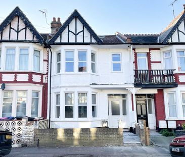 1 bedroom in a house share to rent - Photo 6