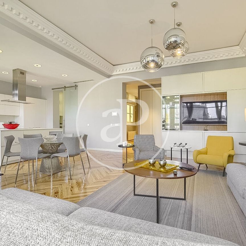 Flat for rent in Recoletos (Madrid) - Photo 1