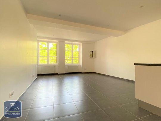 Location Appartement 5 pièces 103m² MACON 71000 - Photo 1