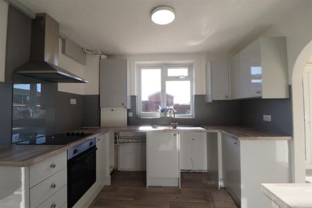 Harvard Avenue, Honeybourne, Evesham - Photo 5