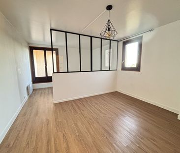 Location Appartement 2 pièces 54m² - Photo 2