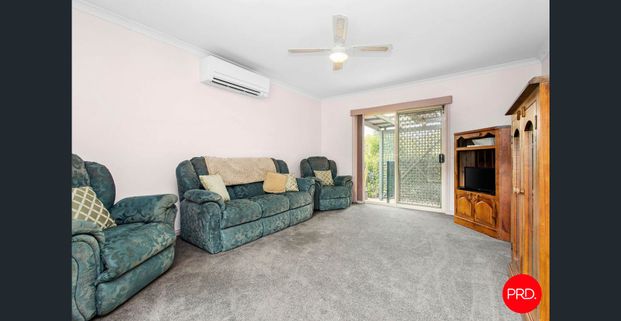 Charming 4-Bedroom Home in Quiet Court - Photo 1