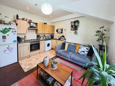 2 bedroom apartment to rent - Photo 2