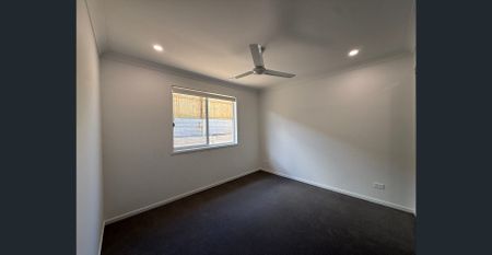The Perfect Two Bedroom Unit! - Photo 3