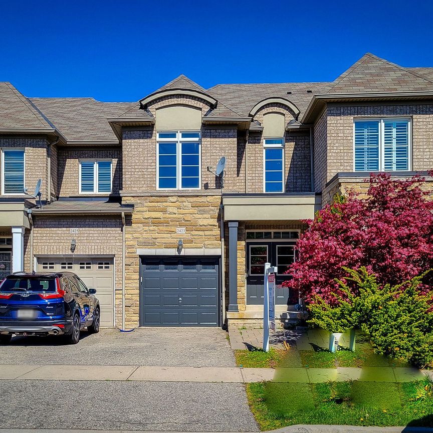 For Lease - 2423 Montagne Avenue, Oakville, Ontario - Photo 1