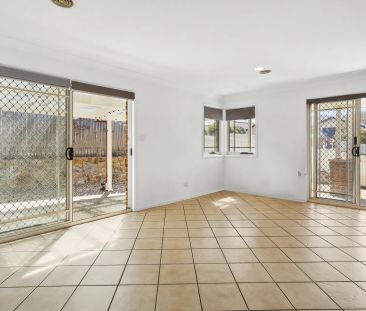 Family Home Offering Space, Comfort & Convenience - Photo 1