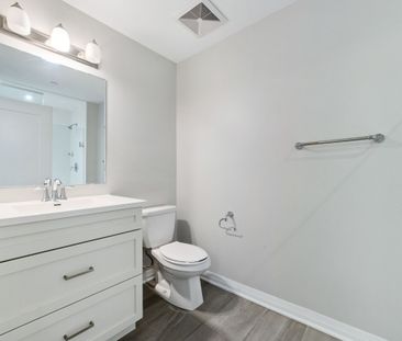 For Lease - 95 Dundas Street Unit# 324, Oakville, Ontario - Photo 2