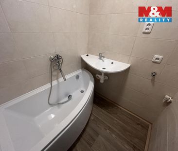 Pronájem bytu 3+1 75 m², Albrechtická 611, Most - Photo 6
