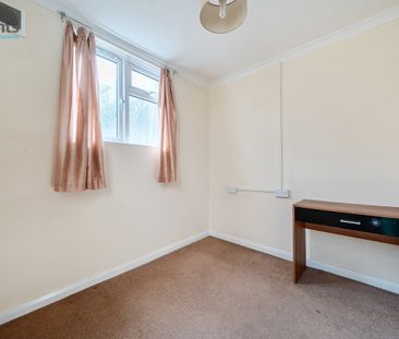 5 bedroom house to rent - Photo 2