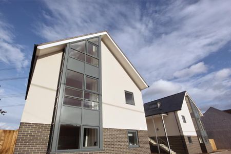 2 bedroom apartment to rent - Photo 4