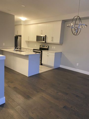 For Lease - 2070 Meadowgate Boulevard Unit# 51, London South, Ontario - Photo 2