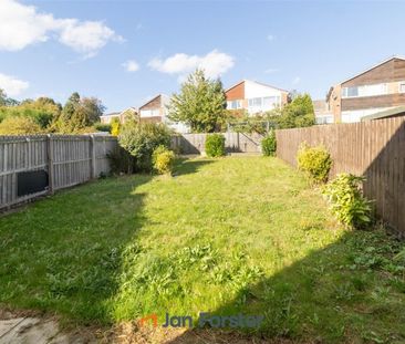 3 Bedroom House - Photo 6