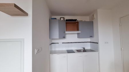 Location Appartement 2 pièces 36m² TOURS 37100 - Photo 3