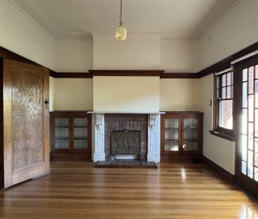 1/5A Creswick Street, Hawthorn - Photo 3