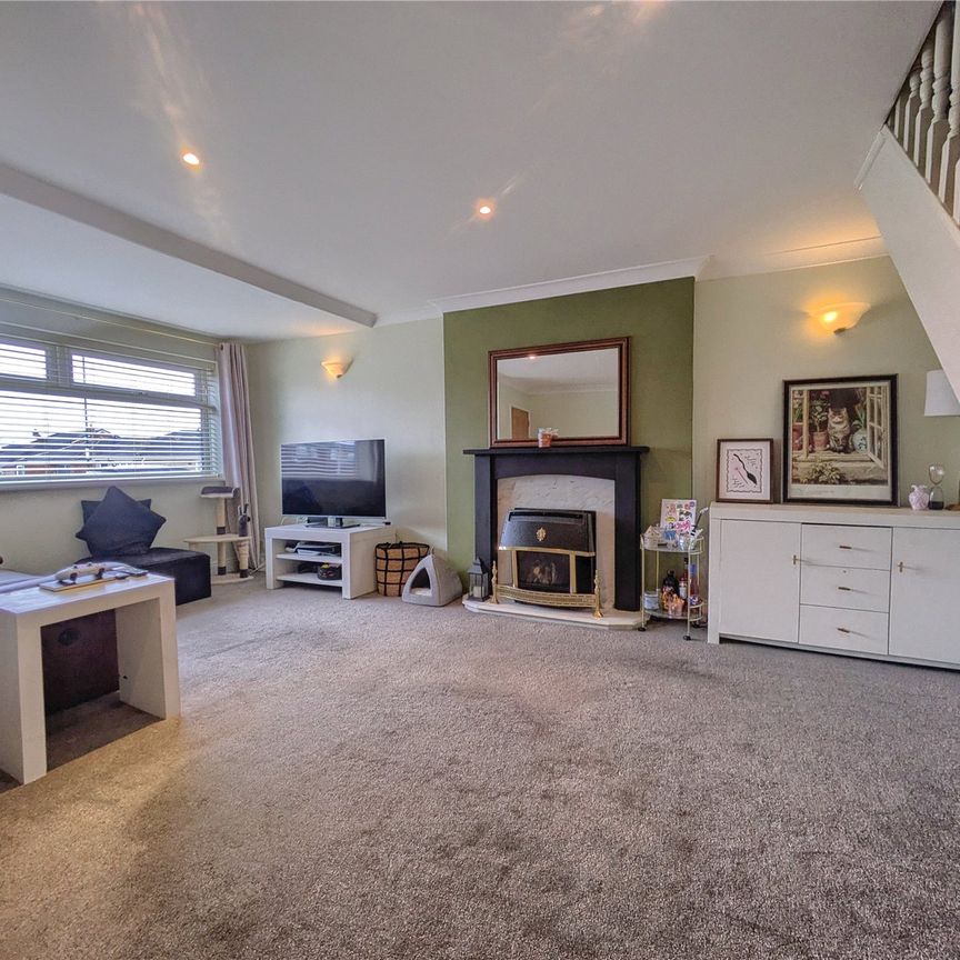 2 bed end of terrace house to rent in Bath Road, Middlesbrough, TS6 - Photo 1