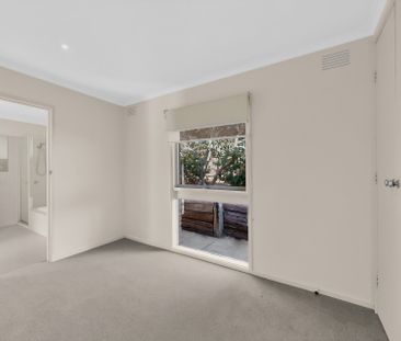 A Welcoming Family Home in a Peaceful Vermont South Pocket - Photo 4