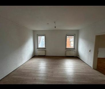 Großzügige 4-Zimmer - Altbauwohnung mit modernen Komfort - Foto 1