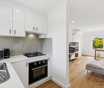 Modern Furnished One Bedroom Apartment in the Heart of Rivervale - ... - Photo 3