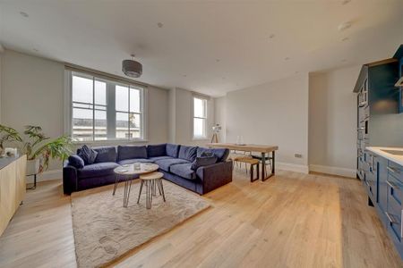 3 bedroom apartment to rent - Photo 3