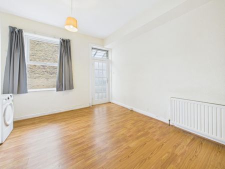 1 bedroom Flat To Let Total Size: 1184 SQ FT - Photo 2