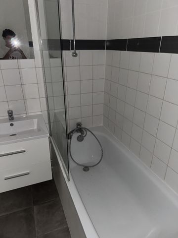 Location Appartement 1 pièce 26m² LILLE 59800 - Photo 2