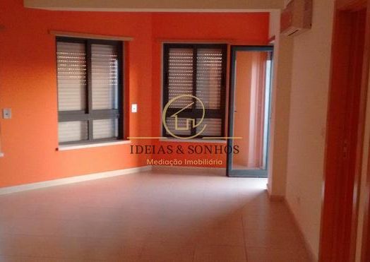 Apartamento T2 em Setúbal