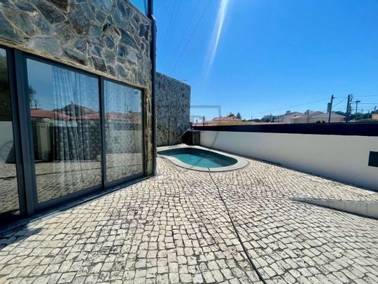 3 room luxury House for rent in Alcoitao, Cascais, Lisbon - Photo 1