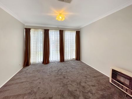 Cosy Three Bedroom Home - Photo 3