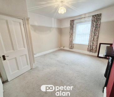 4 bedroom maisonette to rent - Photo 4