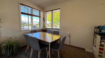 THREE BEDROOMS - TERRACE END - Photo 4