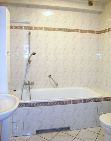 Mieszkanie do wynajęcia 3 pokoje Aleje Jerozolimskie, Warszawa 76 m² - Фото 5