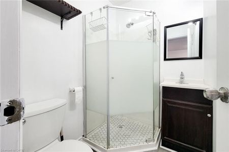 For Lease - 26 BARTON Street Unit# 1, Hamilton, Ontario - Photo 3