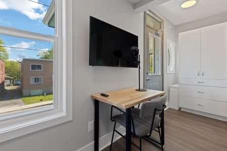 390 Chapel Street - 2 - Photo 5